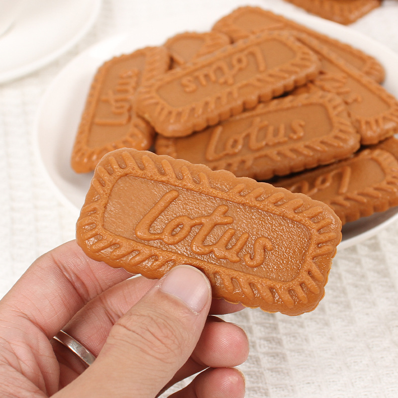 Simulation Cookies Fake Cake A - Party Games Graduation 评论和价格